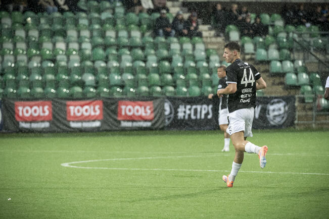 Nils Veinbergs.