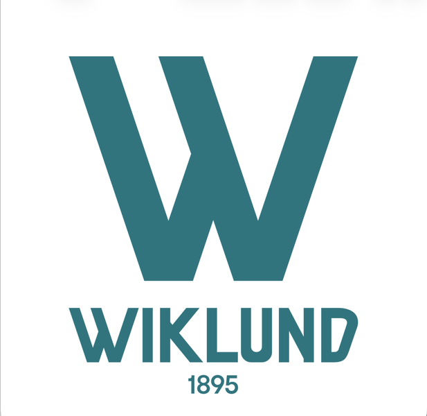 Uuden logon inspiraatio on haettu Wiklundin historiallisesta julkisivusta.